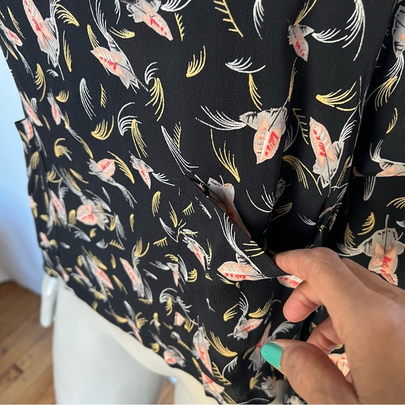 VINTAGE OTIS & MACLAIN Japanese Print Blouse - Picture 9 of 12